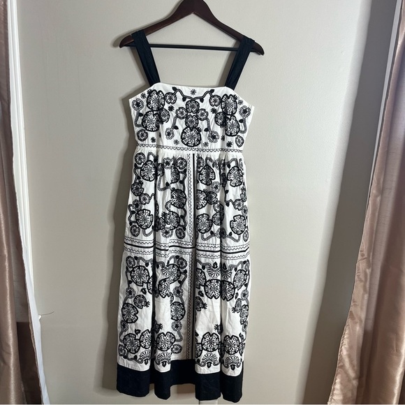 Johnny Was Dresses & Skirts - Johnny Was Size XS Mel Embroidered Mini Dress Black White A-line J16